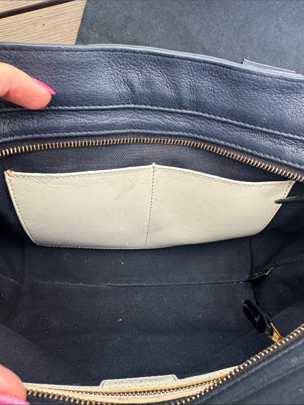 rag & bone  Leather Satchel with Detachable Strap. Made in Italy - Picture 8 of 9